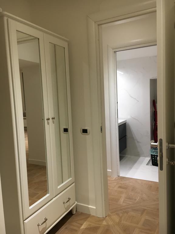 Fafà Apartment Napoli Esterno foto