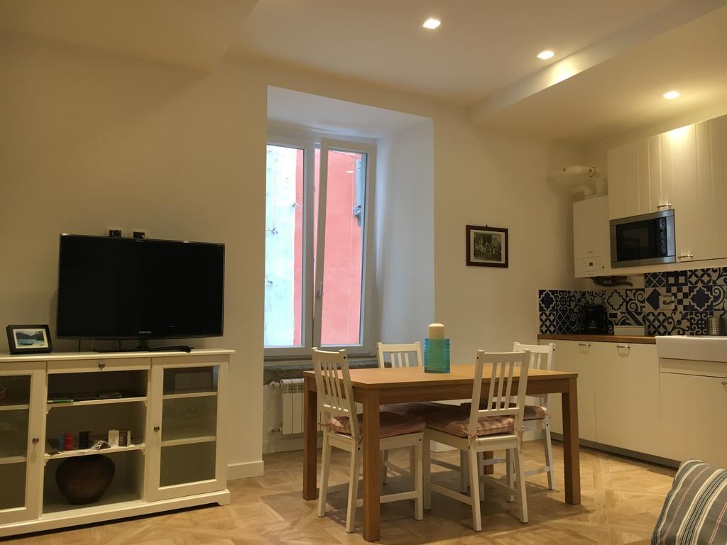 Fafà Apartment Napoli Esterno foto
